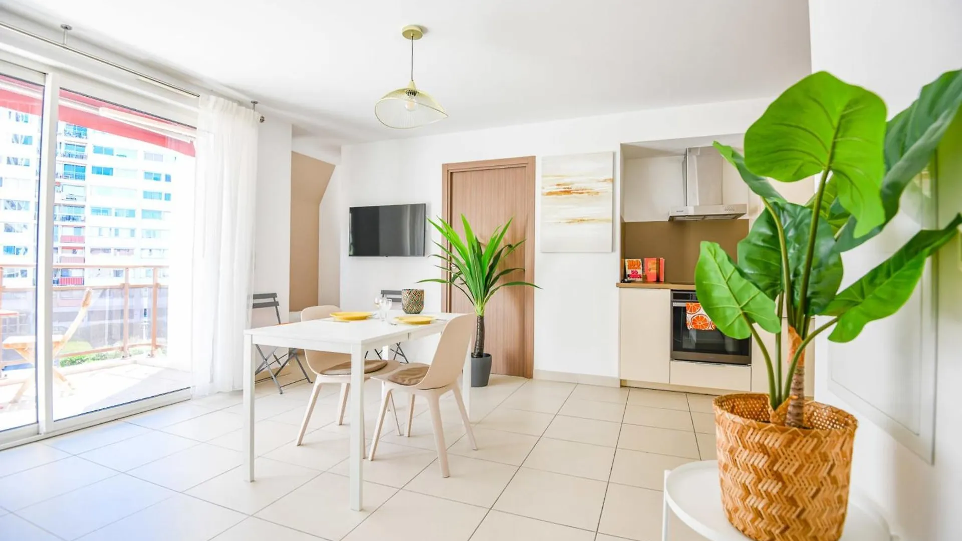 Le Dardanelles - Appart Avec Balcon Clim Parking Apartment Marseille